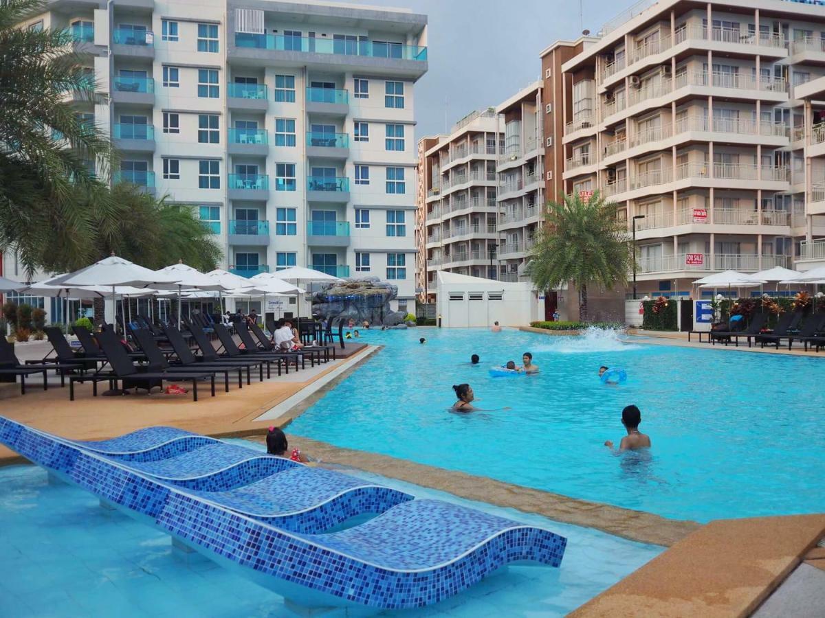 Grand Blue Condominium By Mary Mae Phim Bagian luar foto