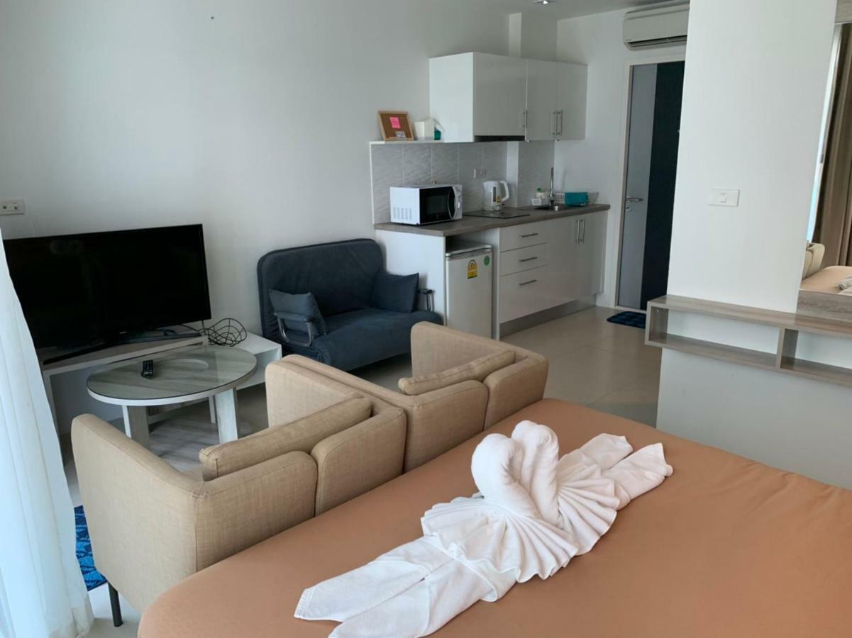 Grand Blue Condominium By Mary Mae Phim Bagian luar foto